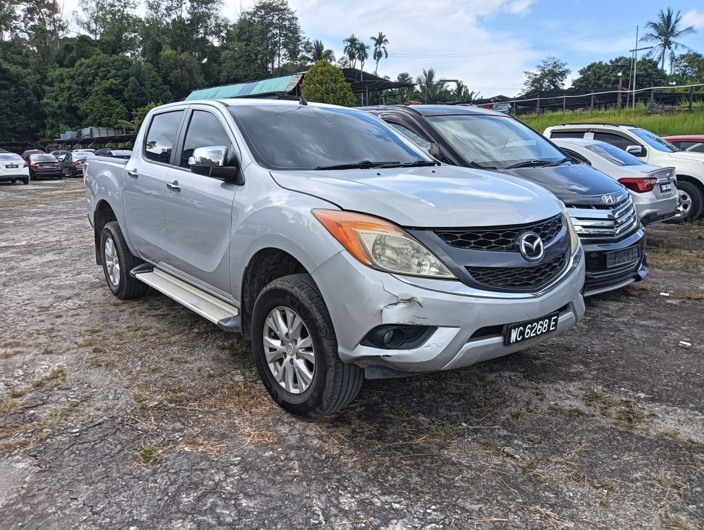 MAZDA BT-50 2.2