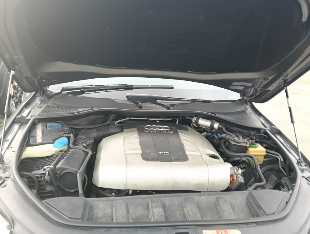 AUDI / Q7 SLINE TDI QUATTRO (A)