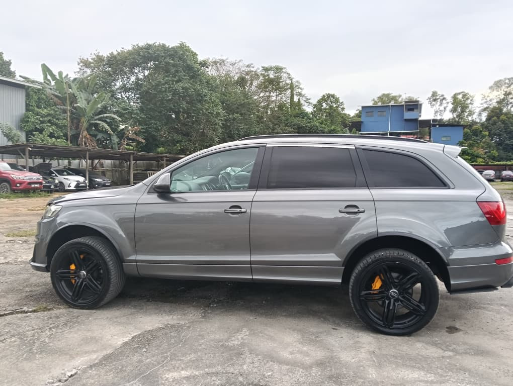 AUDI / Q7 SLINE TDI QUATTRO (A)