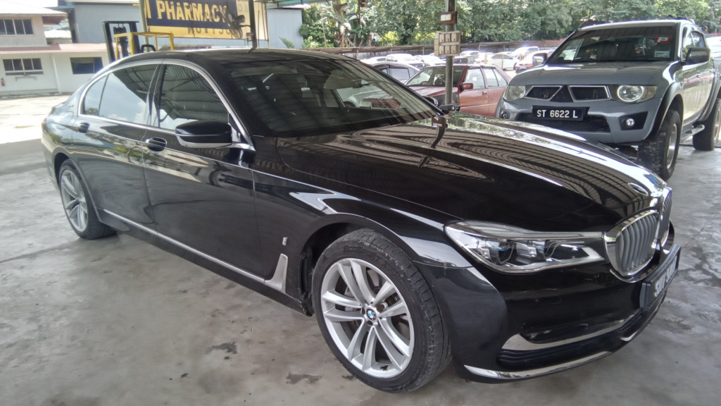 BMW 740LE XDRIVE