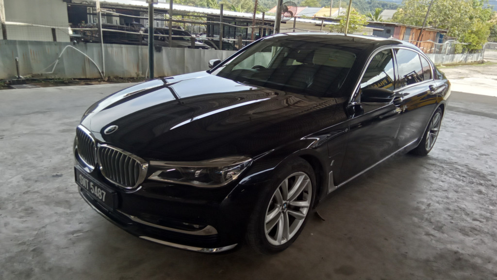 BMW 740LE XDRIVE