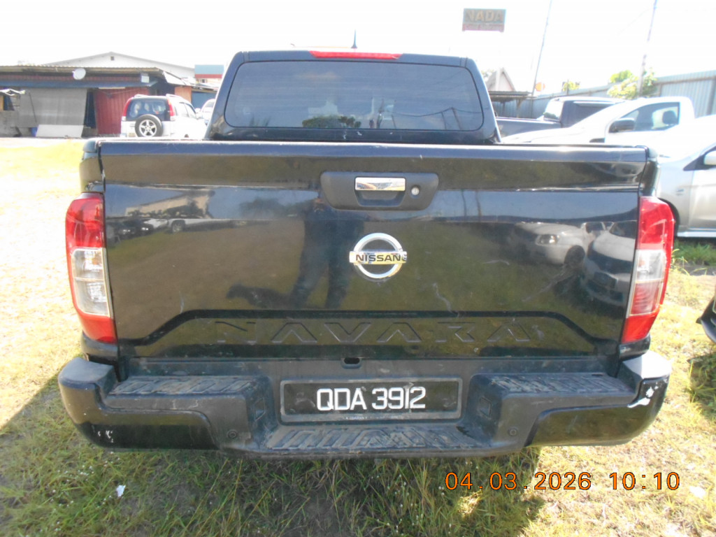 NISSAN NAVARA 2.5 VL AT