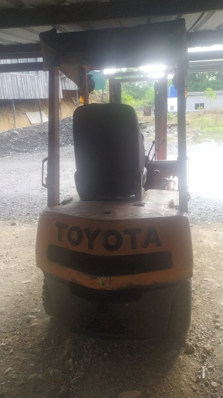 TOYOTA FORKLIFT DIESEL 2.5TON