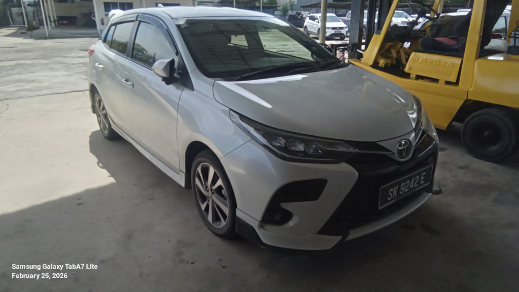 TOYOTA YARIS 1.5E A/T