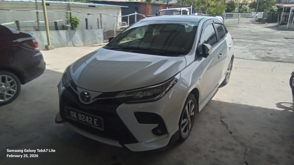 TOYOTA YARIS 1.5E A/T