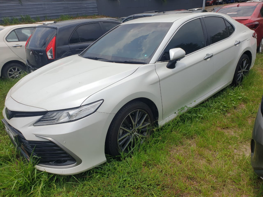 TOYOTA CAMRY 2.5V AT