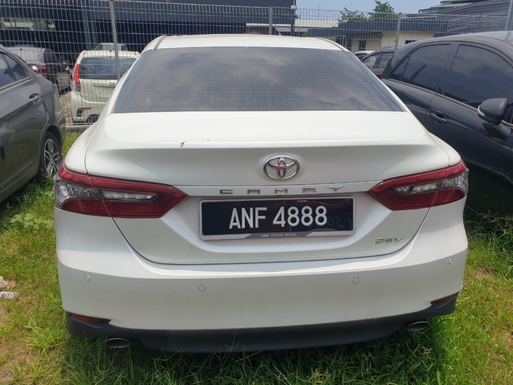 TOYOTA CAMRY 2.5V AT