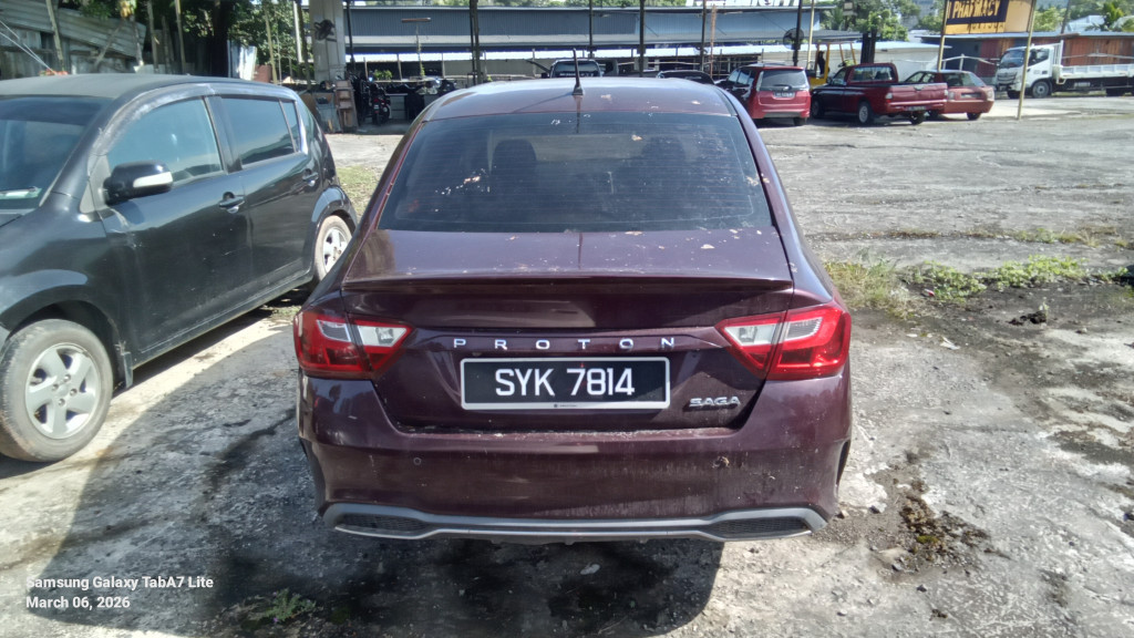 PROTON SAGA 1.3 PREMIUM AT