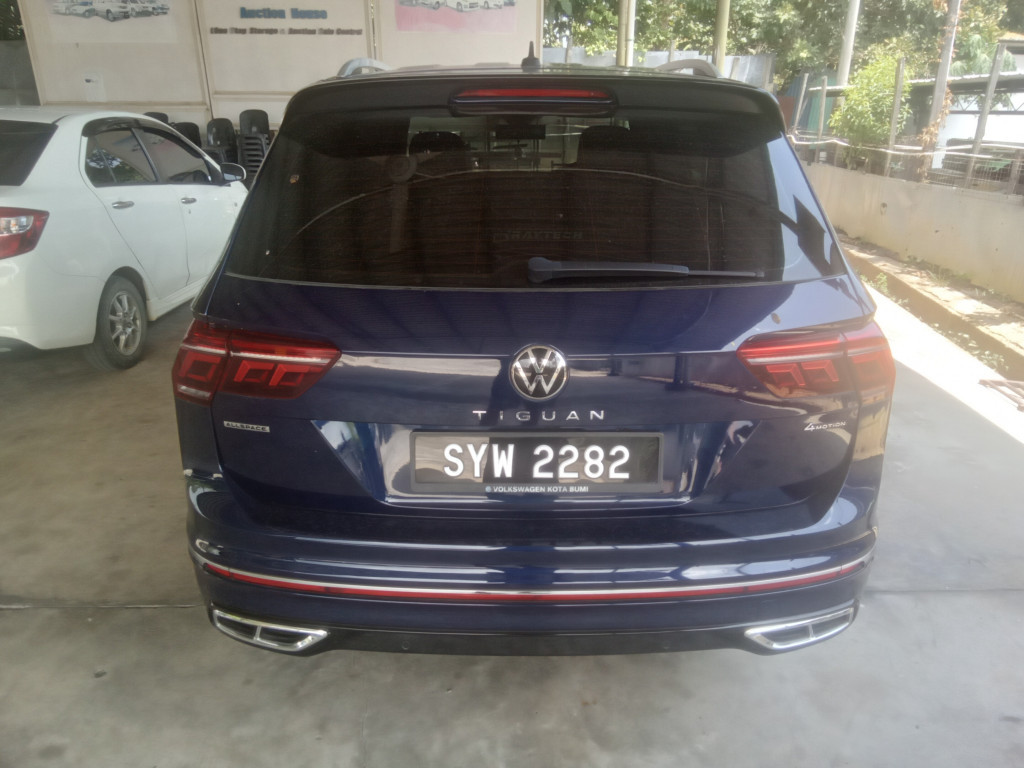 VOLKSWAGEN TIGUAN 2.0