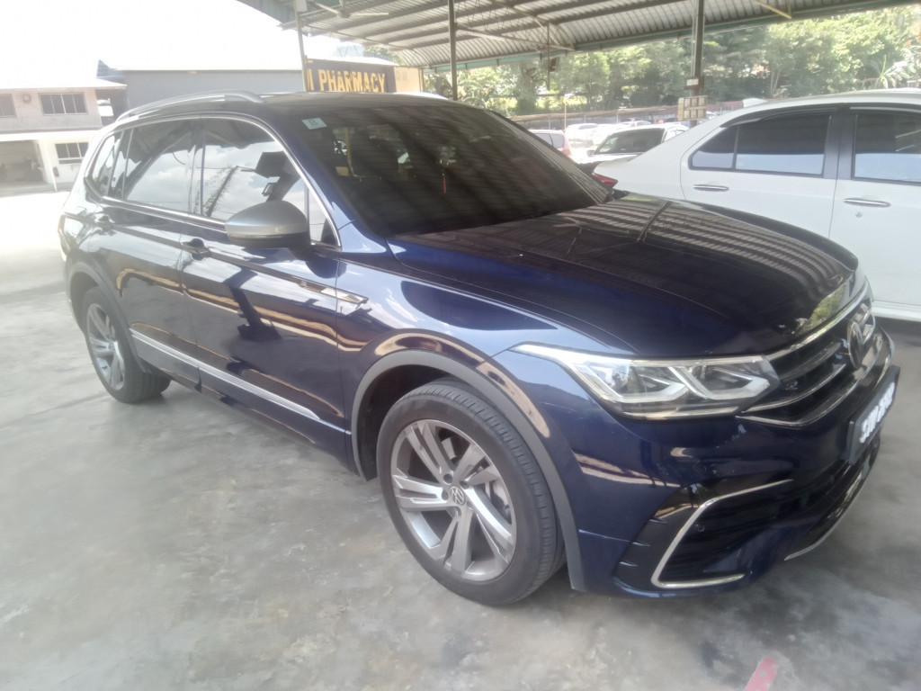 VOLKSWAGEN TIGUAN 2.0