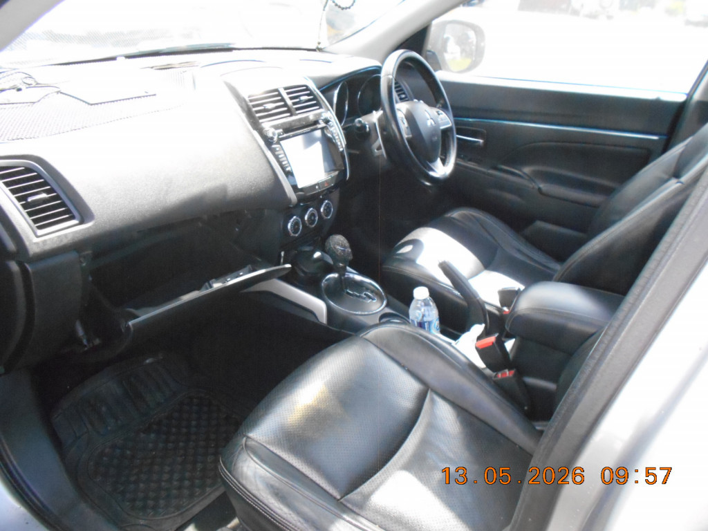 MITSUBISHI ASX 4WD
