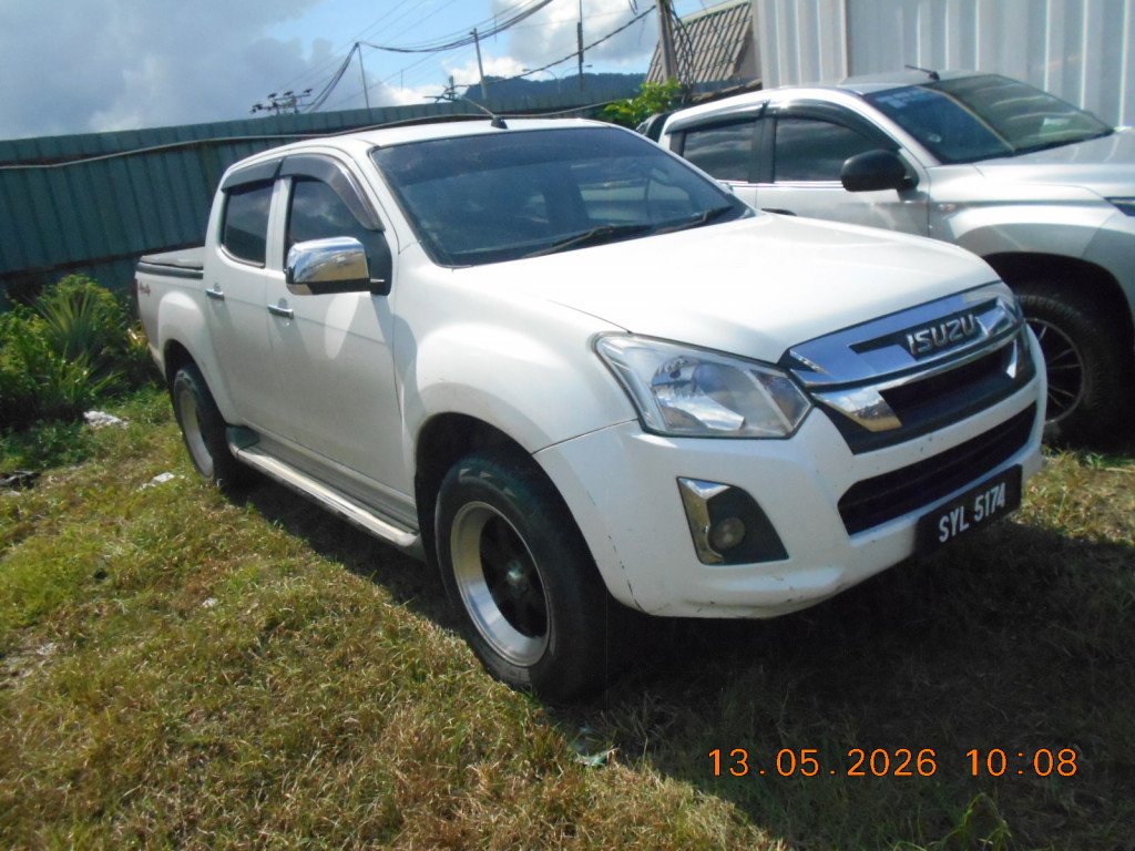 ISUZU DMAX 1.9 MT PRE 4X4