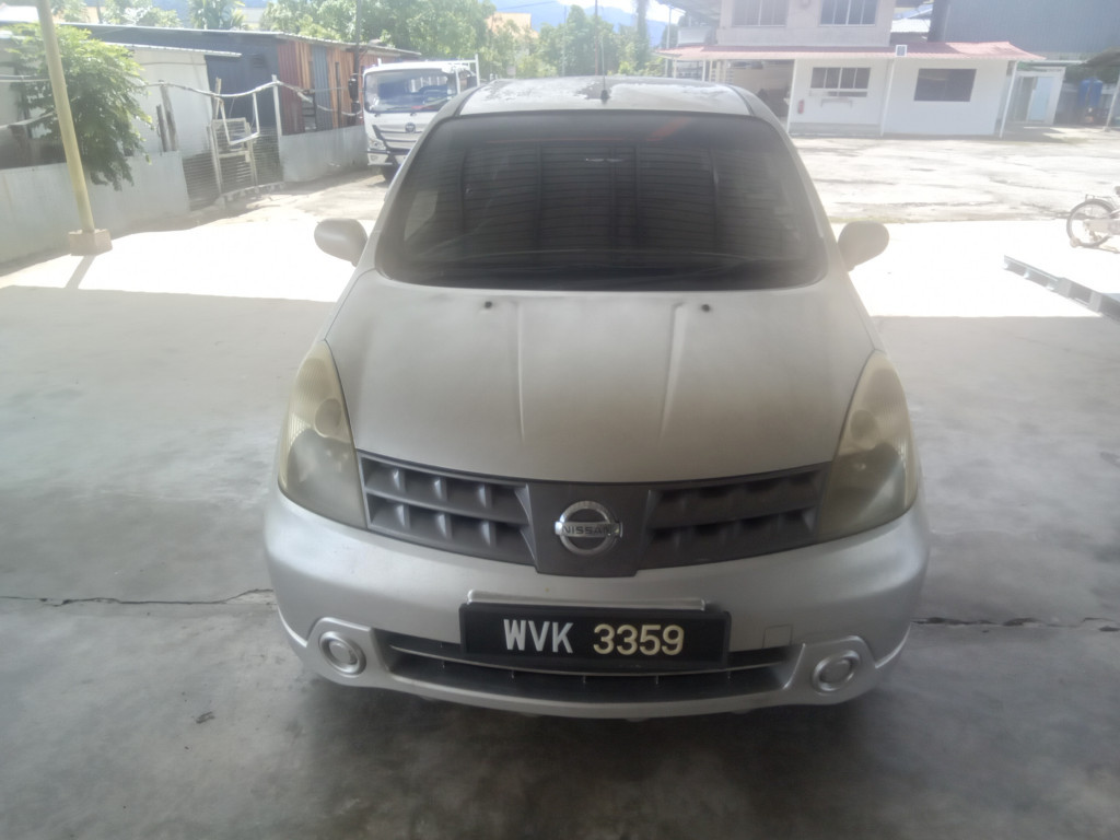 NISSAN GRAND LIVINA 1.6