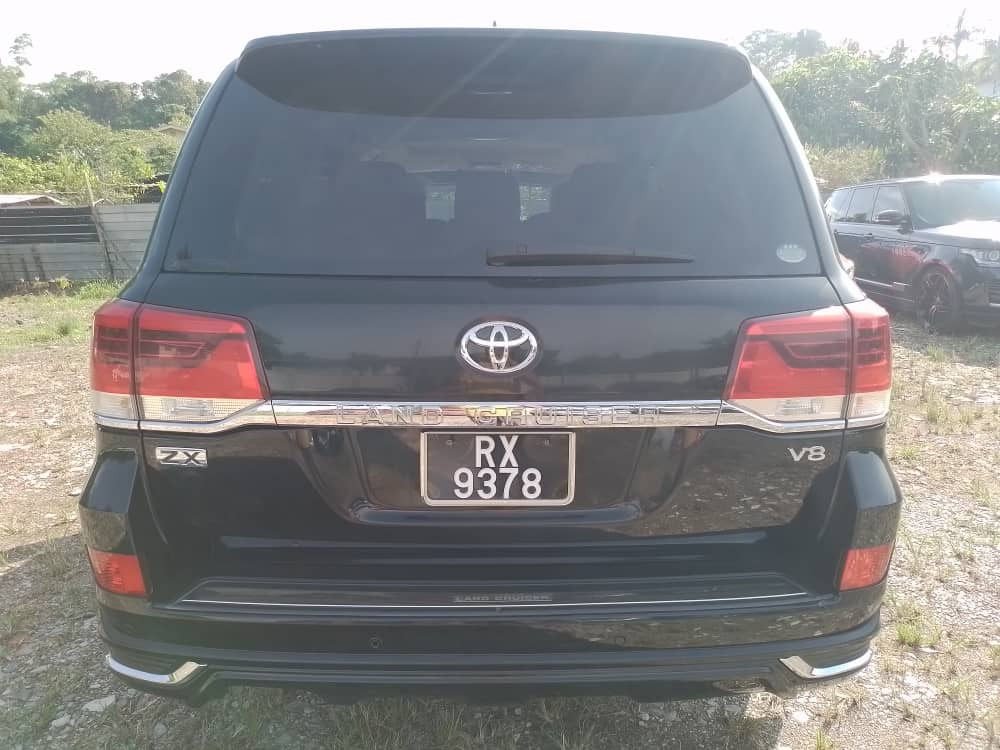 TOYOTA CBA-URJ202W