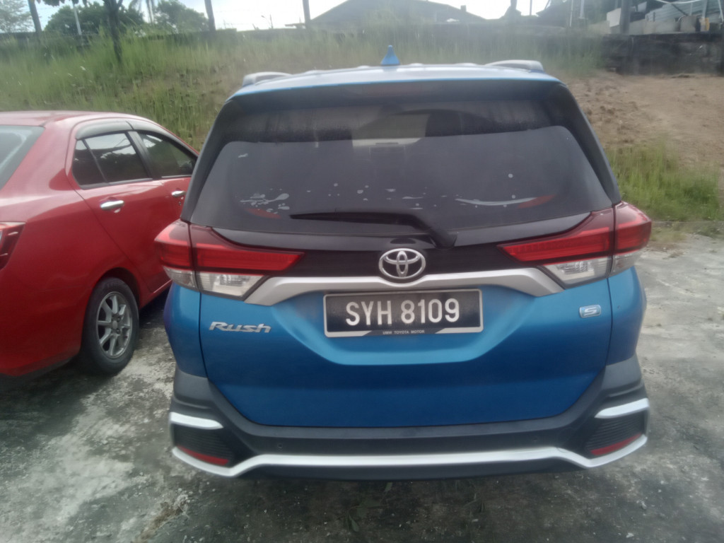TOYOTA RUSH 1.5