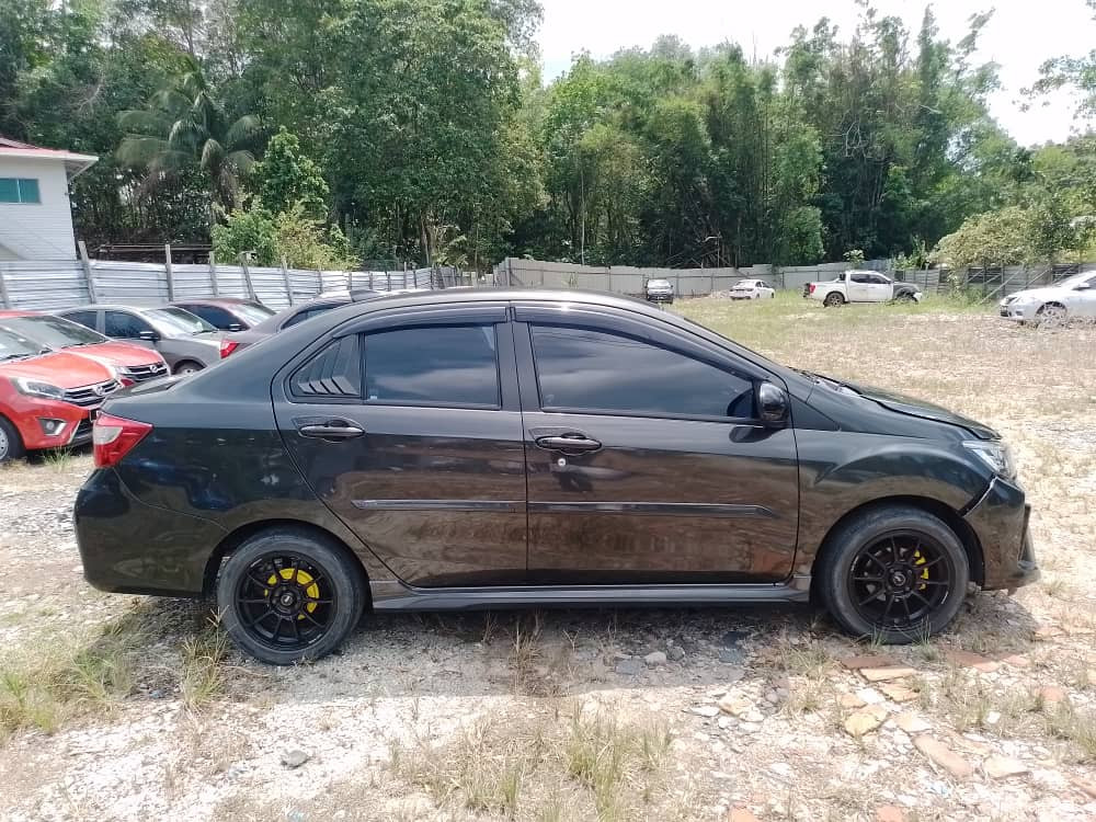 PERODUA BEZZA 1.3X AT