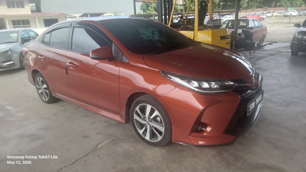 TOYOTA VIOS 1.5E (AT)