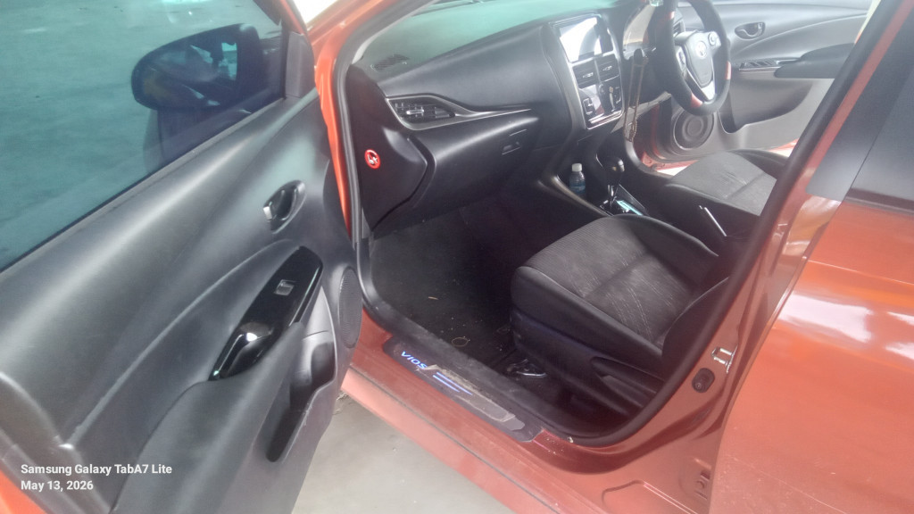 TOYOTA VIOS 1.5E (AT)