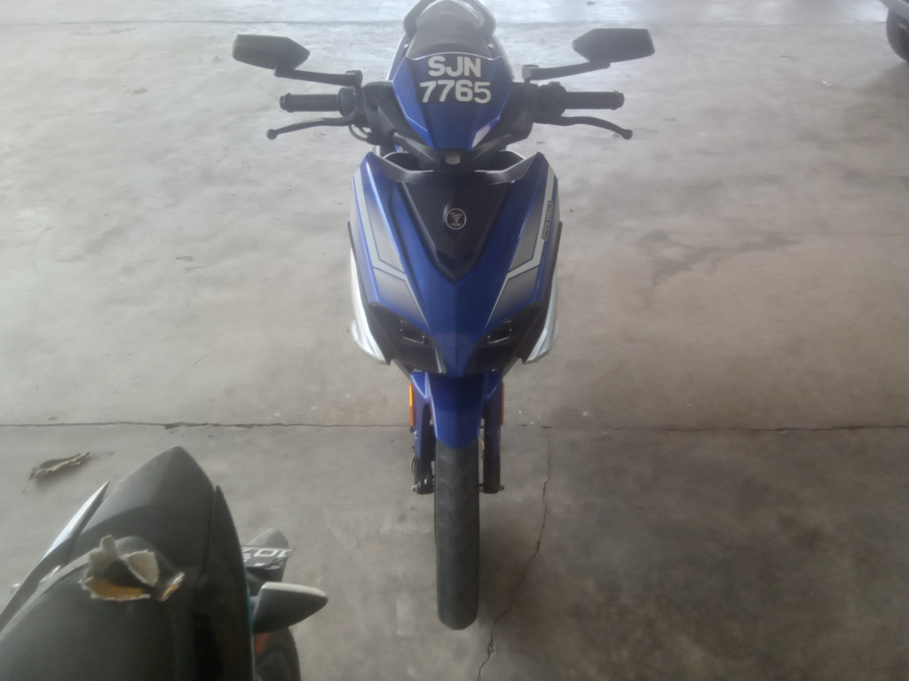 VOGE FORMICA ROSSA 150 CC