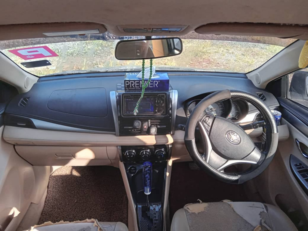 TOYOTA VIOS 1.5 G AUTO