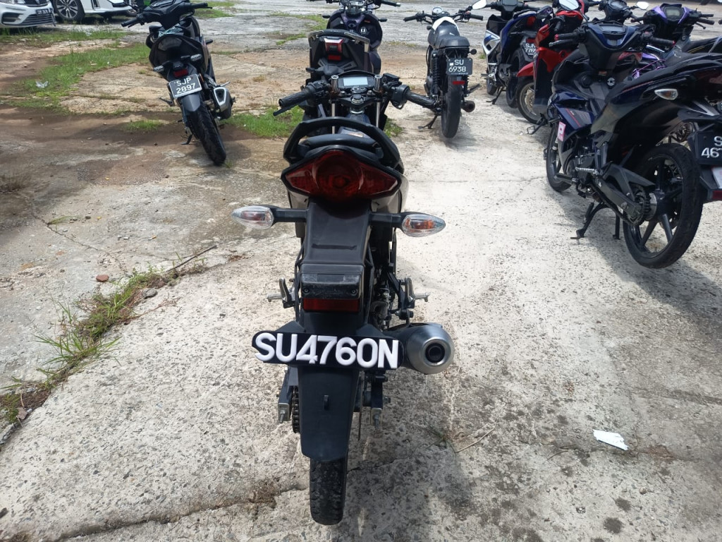 SUZUKI RAIDER R150FI