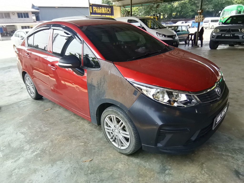 PROTON PERSONA 1.6