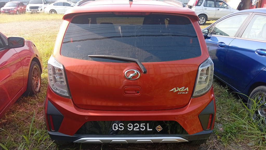 PERODUA AXIA SE (A) 1.0
