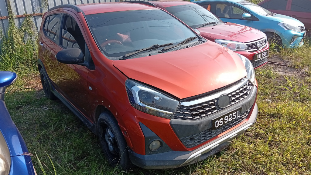PERODUA AXIA SE (A) 1.0