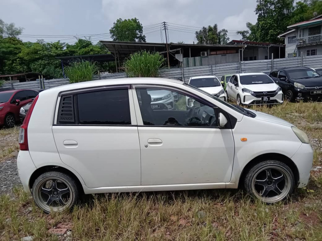 PERODUA VIVA 1000 EZ (AUTO)