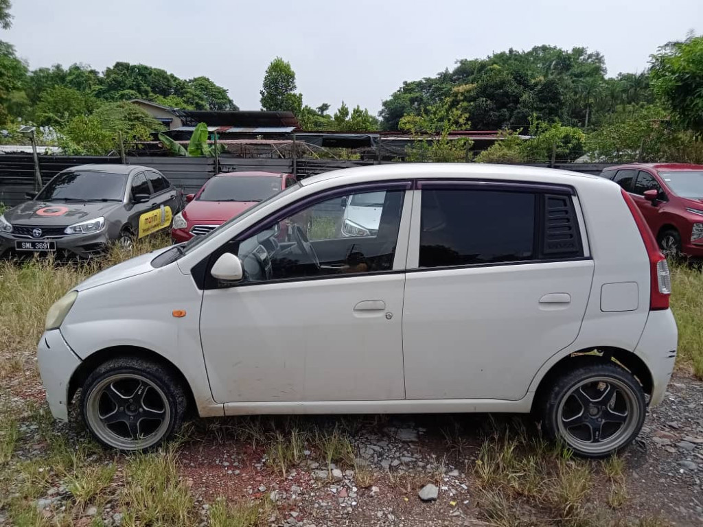 PERODUA VIVA 1000 EZ (AUTO)